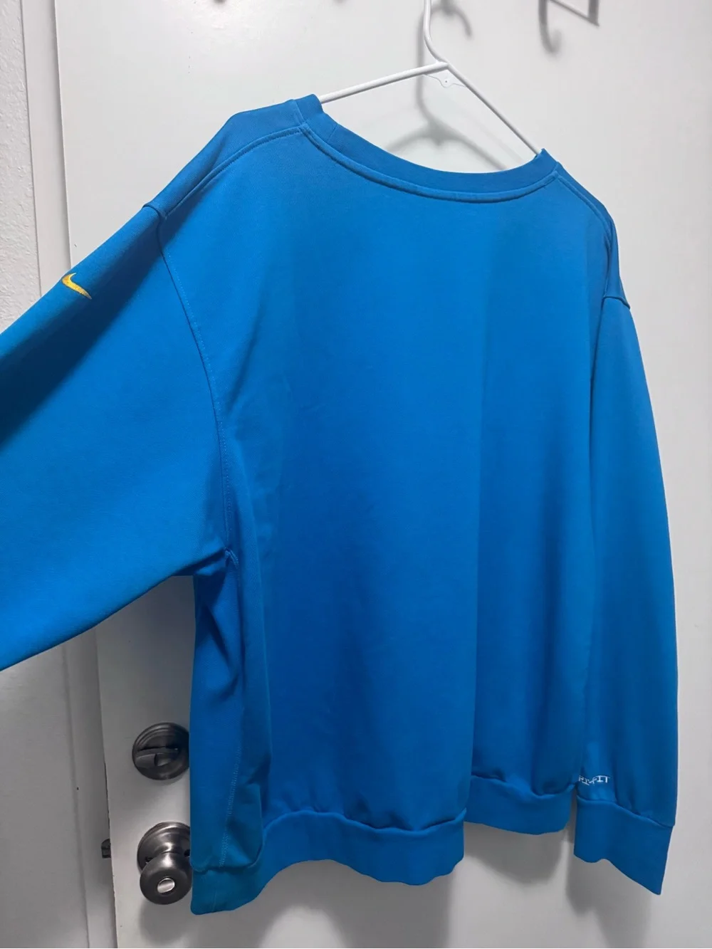 Nike Blue Crewneck Sweatshirt with Multicolor Star Logo